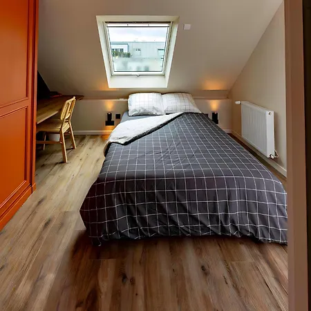 Apartamento Elegant - Chic - 6 Pers - Paris 15mn - Disneyland 15mn- Self-check In - Netflix - Free Parking & Wifi Noisy-le-Grand