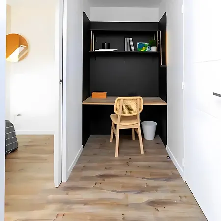 Elegant - Chic - 6 Pers - Paris 15mn - Disneyland 15mn- Self-check In - Netflix - Free Parking & Wifi *